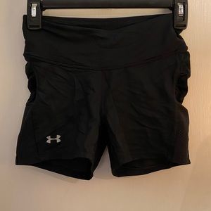 Women’s Black Under Armour Spandex Shorts Size XS